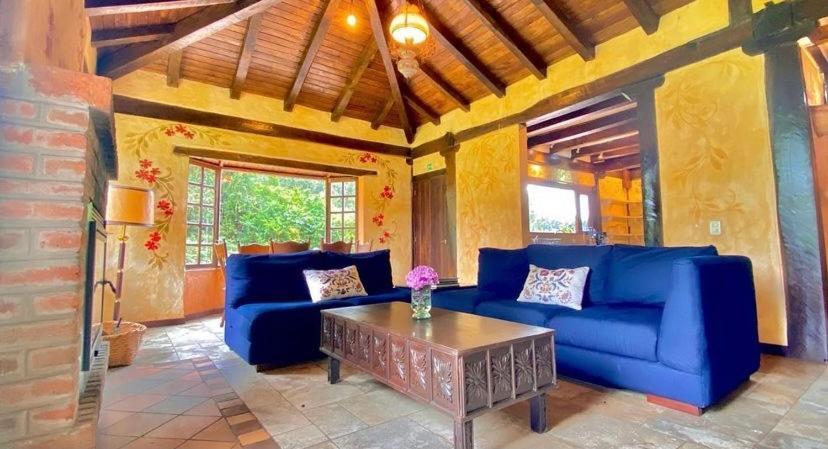 オタバロ Hacienda San Juan De La Vega Bed & Breakfast エクステリア 写真