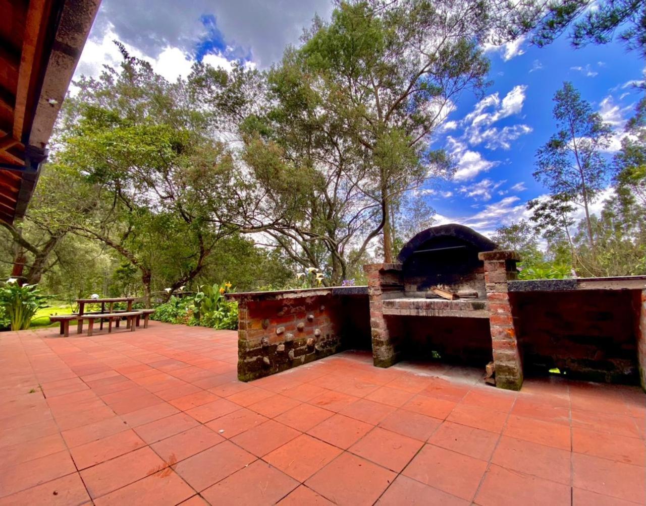 オタバロ Hacienda San Juan De La Vega Bed & Breakfast エクステリア 写真